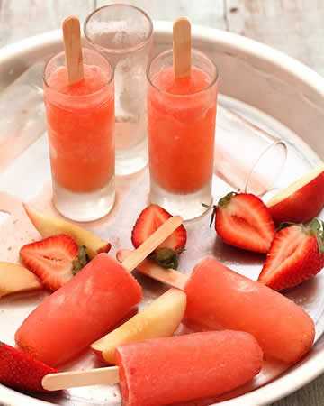 strawberrypeachvodkacollinspopsicles
