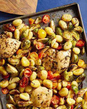 sheetpanmediterraneanchickenbrusselssproutsgnocchi