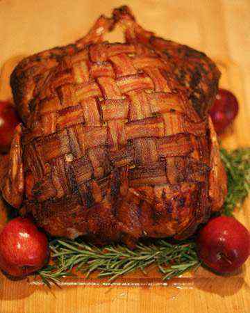 slowroastedturkeysavoryherbssmokedbacon
