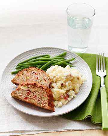 turkeymeatloafmashedpotatoescauliflower