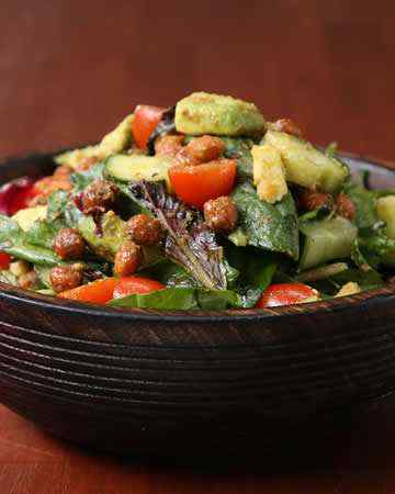 roastedchickpeaavocadosalad