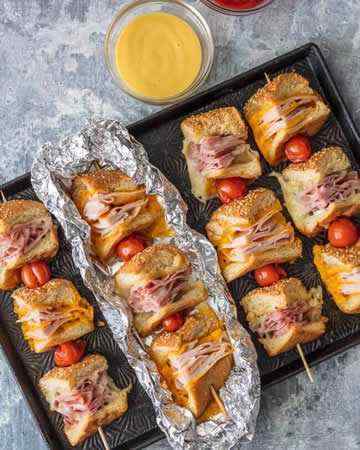 cheesygarlicbuttersandwichskewers