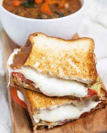 grilledcheesetomatoproscuitto