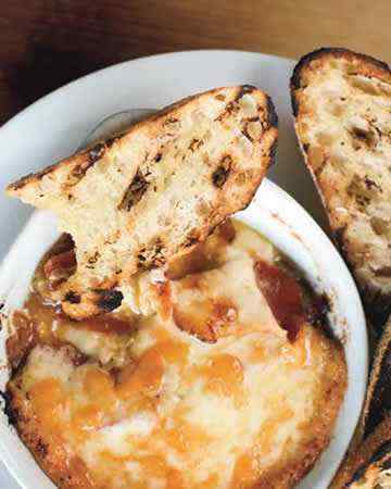 meltedcheesechorizogrilledbread