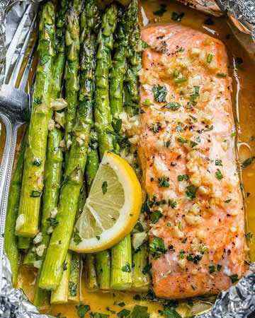 bakedsalmonasparagusinfoil