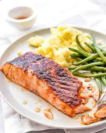 broiledmaplecrustedsalmon2