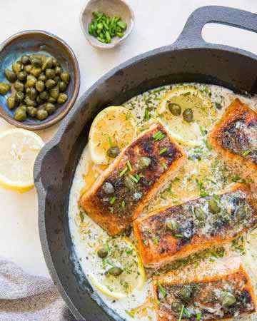 crispyskilletsalmonlemoncaperdillsauce