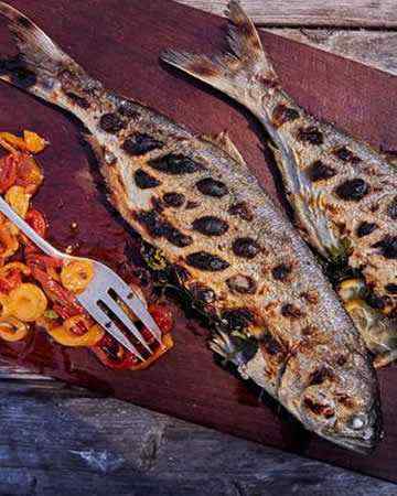 grilledbluefishcharredcherriespeppers